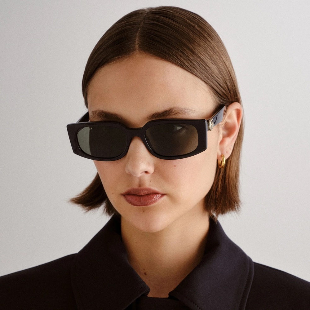 Gucci brand new rectangle sunglasses gg1534s